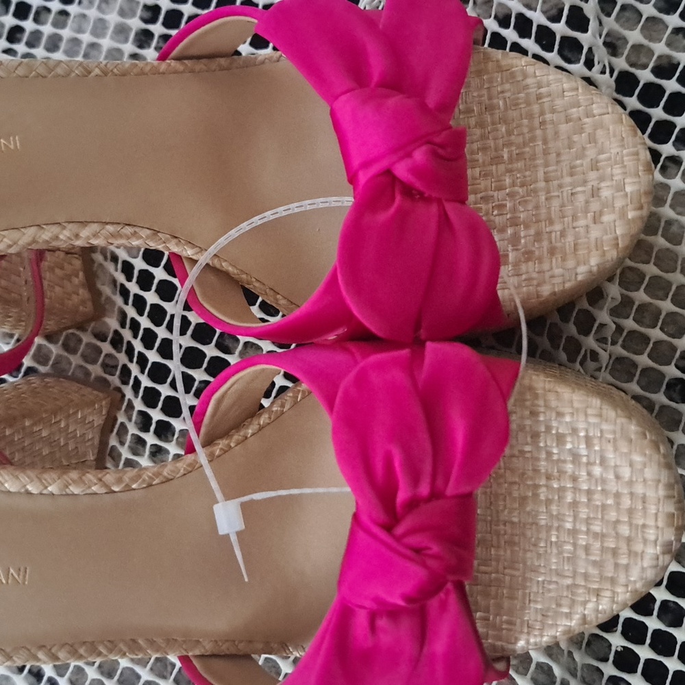 Antonio Melani Bindi Satin Bow Raffia Platform Sandals - Picture 7 of 9